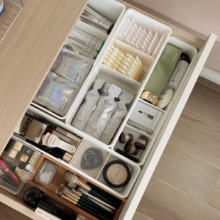 抽屉内分格收纳盒多格独立分区内衣袜子饰品盒多格分隔整齐神器