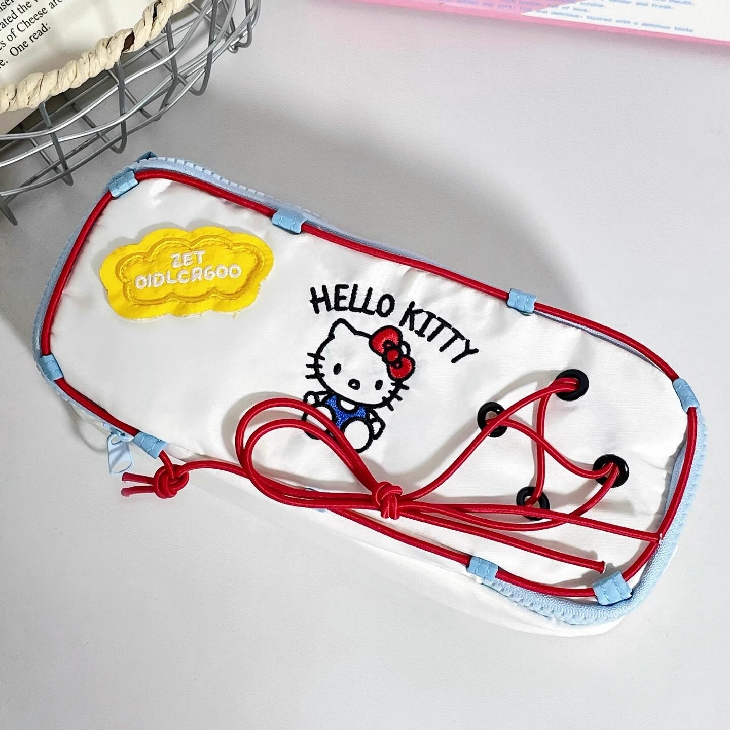 谁家新买的盐系抽绳笔袋啊～