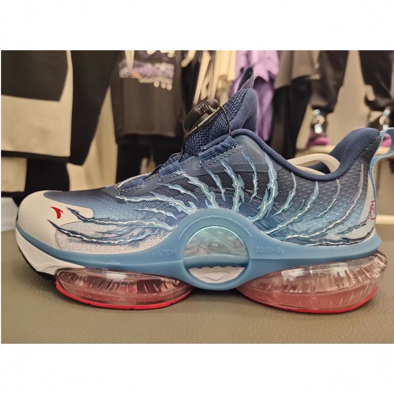 安踏2025秋冬季新款男大童UFO7.0气垫夜光跑步运动鞋312535583