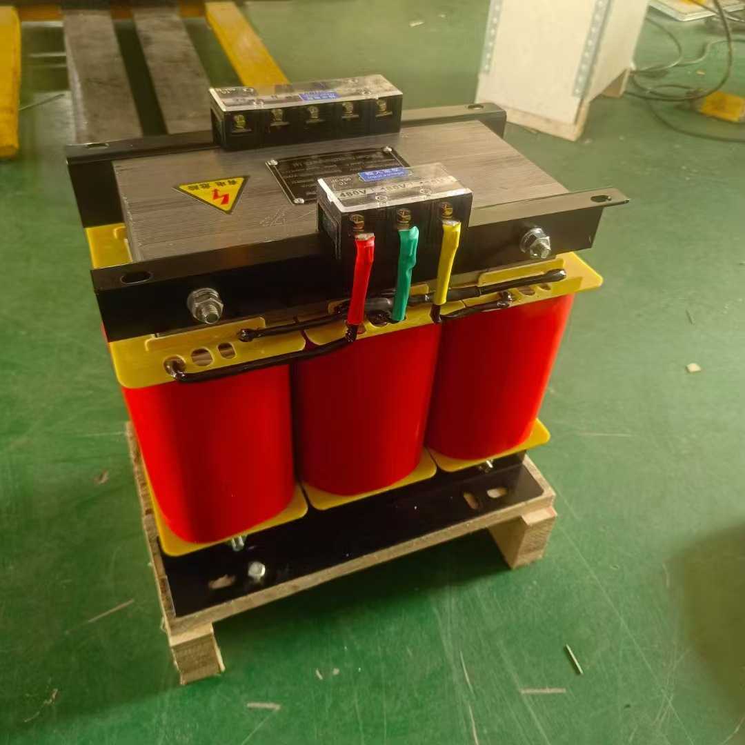 SBK-20KVA低压大电流电炉加热变压器380V220V变24V12V5V2V2310A等