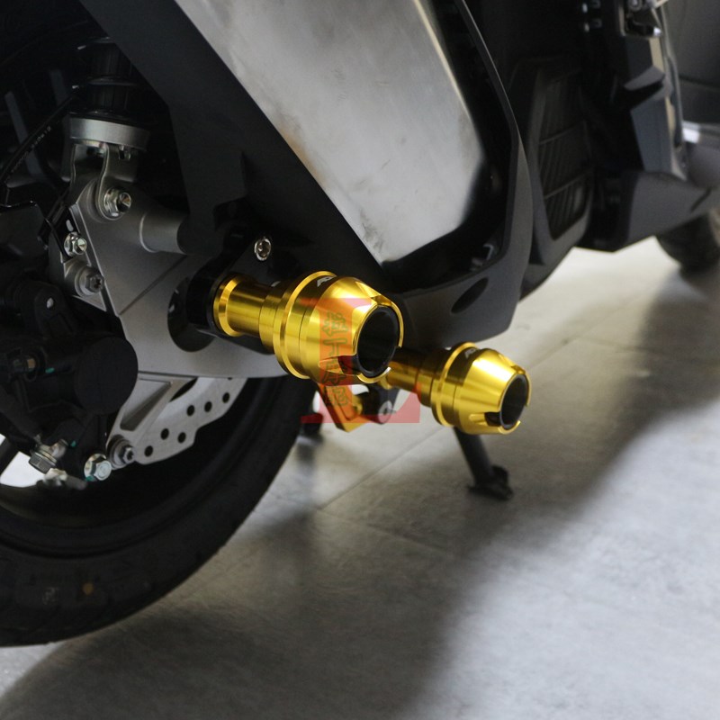 适用天鹰TS150 TT150ADV改装排气管防L摔柱前叉前轮防摔球保护杆