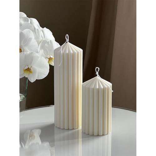 尖柱手工小众造型香薰蜡烛摆件白色民宿晚餐家居婚礼装饰ins风