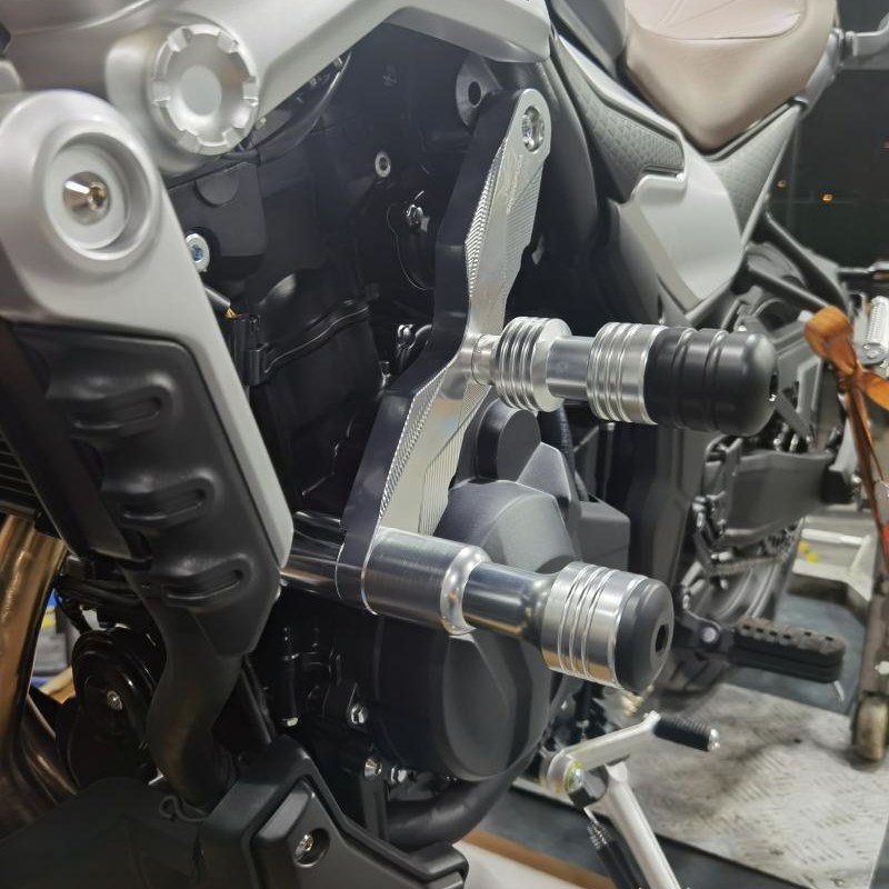 圣普达摩托车无极500qAC摩托车保险杠 铝合金护杠防摔改装护杠