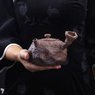 围炉煮茶炭火烧水家用单壶 岩泥粗陶石头肌理侧把煮茶壶罐罐壶中式
