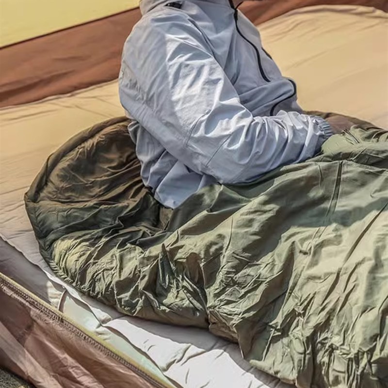 爱默生户外露营防寒睡袋冬季加厚旅行抗寒成人旅行保暖被褥可机洗