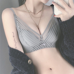 内衣女小胸聚拢加厚3cm上薄下厚杯平胸专用不空杯胸罩无钢圈文胸