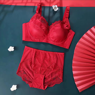 龙年本命年红色内衣套装大胸显z小薄款全罩杯有钢圈大尺码内衣套