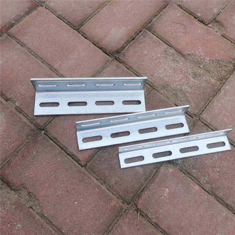 角钢横担冲孔角钢支撑架角铁钢材料铁条三角铁支架热浸镀锌打孔角,金属材料及制品,角钢,淘宝优惠券,粉丝福利购,淘宝优惠卷