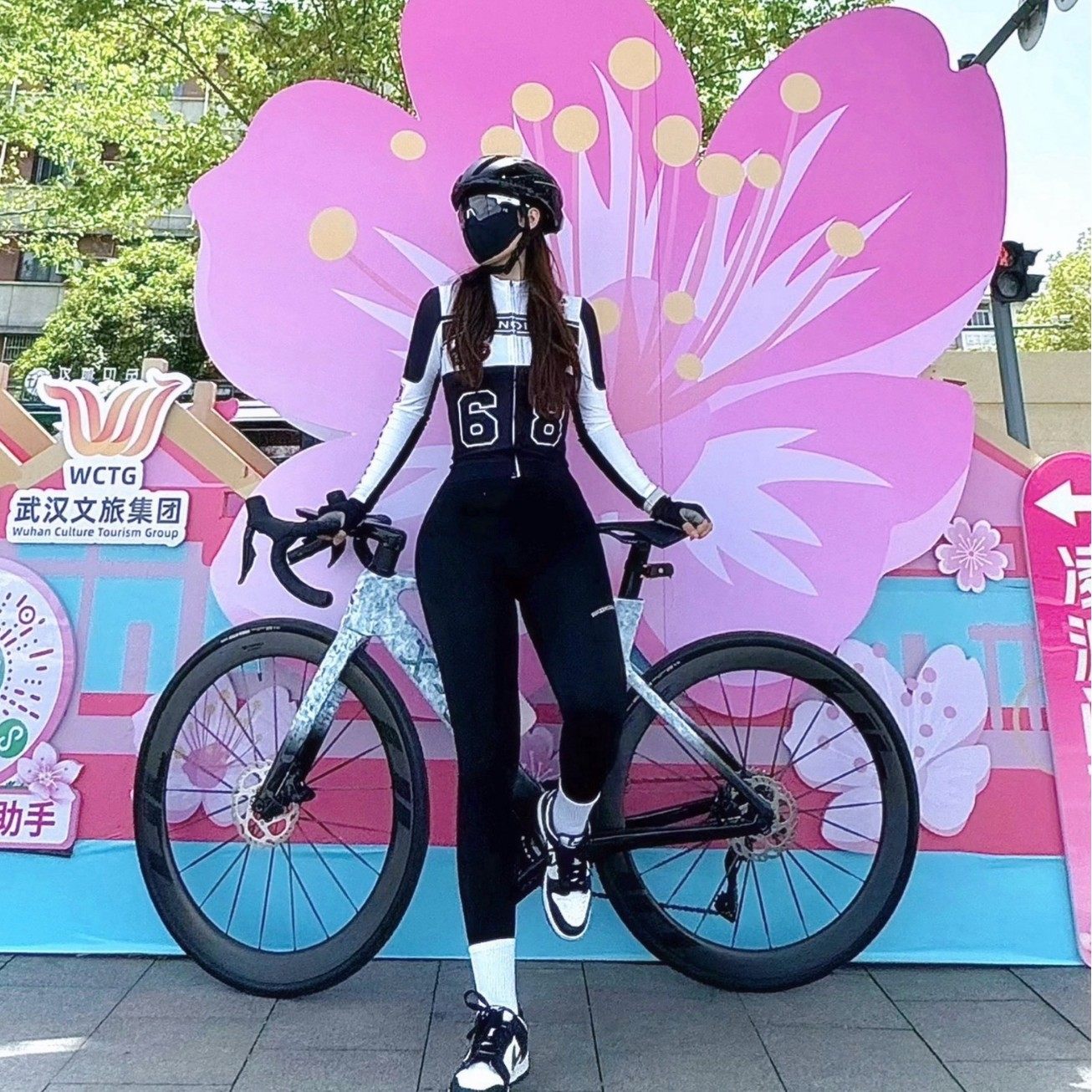 2026年新款秋冬季户外骑行女款长袖高弹透气专业公路山地骑行上衣,自行车/骑行装备/零配件,专业骑行服,淘宝优惠券,粉丝福利购,淘宝优惠卷