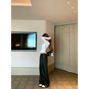 女装 春季 宽松直筒pu皮裤 高腰显瘦阔腿长裤 时髦气质休闲黑色直筒裤