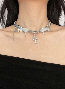 新款银色皮革金属翅膀闪钻十字架