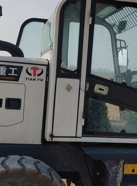 天宇重工932矮脚虎铲车玻璃前档后档左右上下门窗挡风钢化玻璃