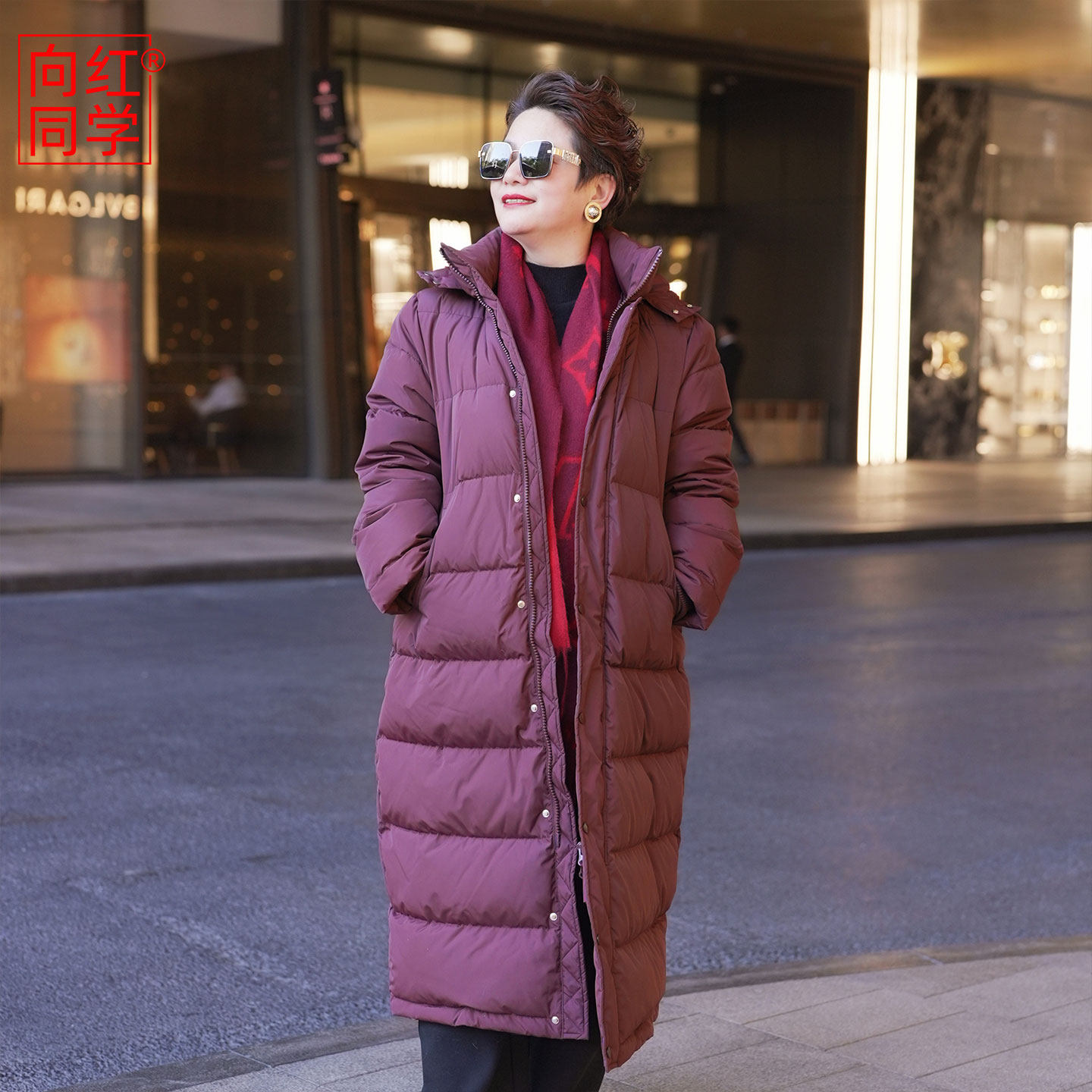 向红同学女装羽绒服2025新款女过膝加厚连帽长款鸭羽绒外套WT052,女装/女士精品,羽绒服,淘宝优惠券,粉丝福利购,淘宝优惠卷