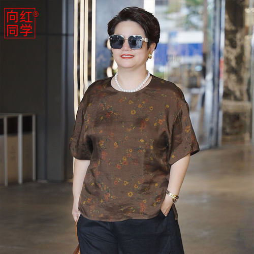 大码女装时尚圆领显瘦T恤