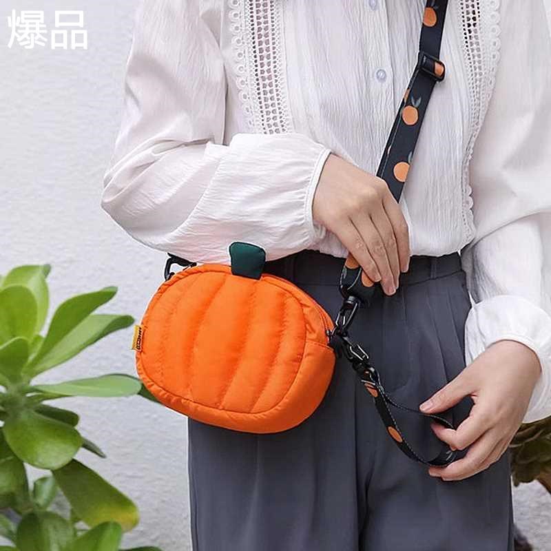 三色补丁南瓜小挎包20新款百春夏24搭可爱小包包女小众设计斜