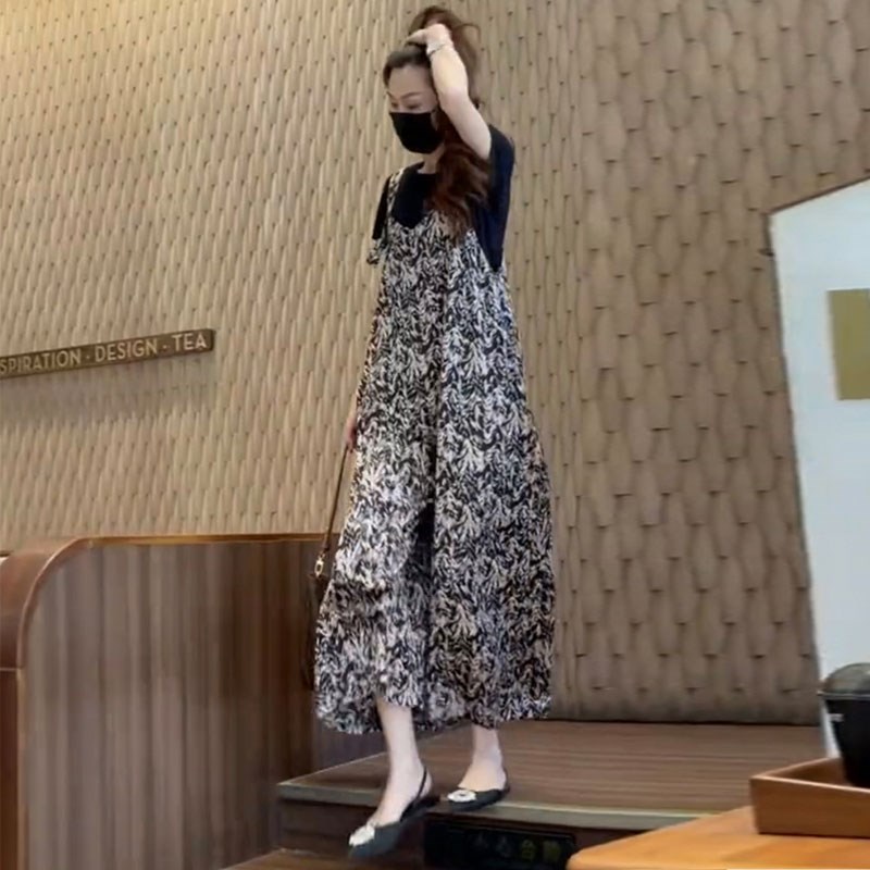 连身裤夏季薄款欧货显瘦气质高级感遮肉抱婴袋阔腿O裤+T恤两件式
