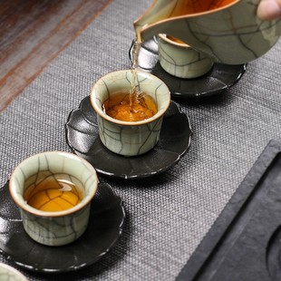 龙泉青瓷品茗杯茶杯陶瓷小号杯子盏杯茶碗冰裂纯手工主人杯单杯女