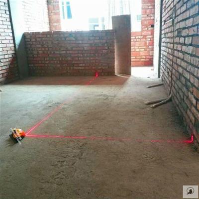 新品强光激光直角地线仪水平尺90度红外线投线仪打线器