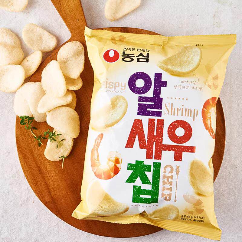 速发韩国新款包装进口食品农心鲜虾片68g膨化零食大礼包超赞明星