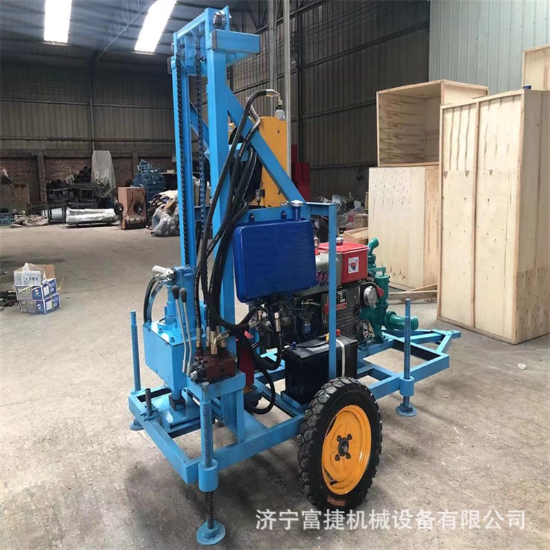 可柴油液压打井机小型牵引式钻孔机水井钻机家用挖井设备