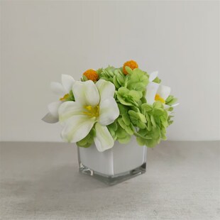 白绿洽谈桌花束仿真花休息室餐桌台商务摆件售楼处样板间摆拍M381