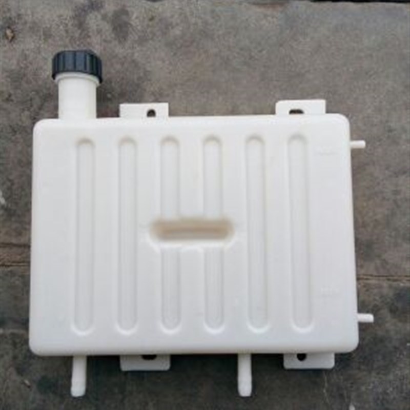 时风三轮车配件 液压自卸油箱 自卸油箱加厚尼龙塑料 尺寸38X28X9