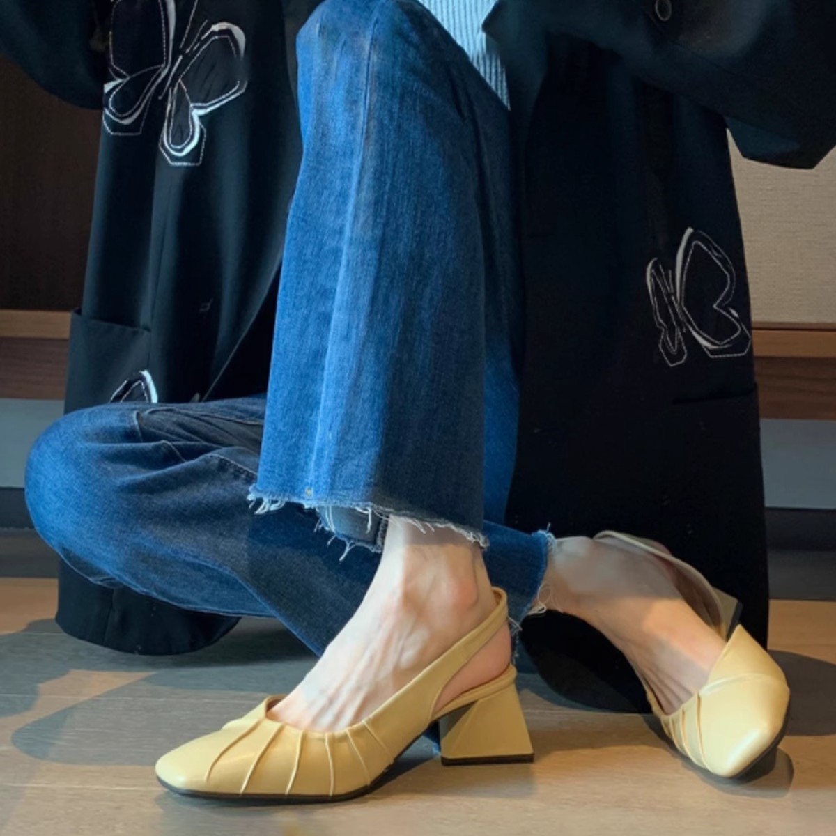羊皮版！法式复头玛丽珍鞋女韩版褶皱包头凉鞋粗跟后空单鞋子