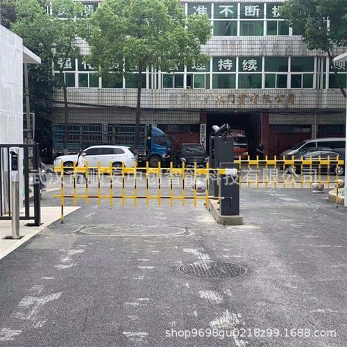 停车场收费管理系统车牌识别一体机停车场自动识别栅栏式起落杆