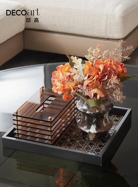 现代高雅的公司聚会客厅沙发圆托盘纸巾盒意大利花瓶组合景观布局