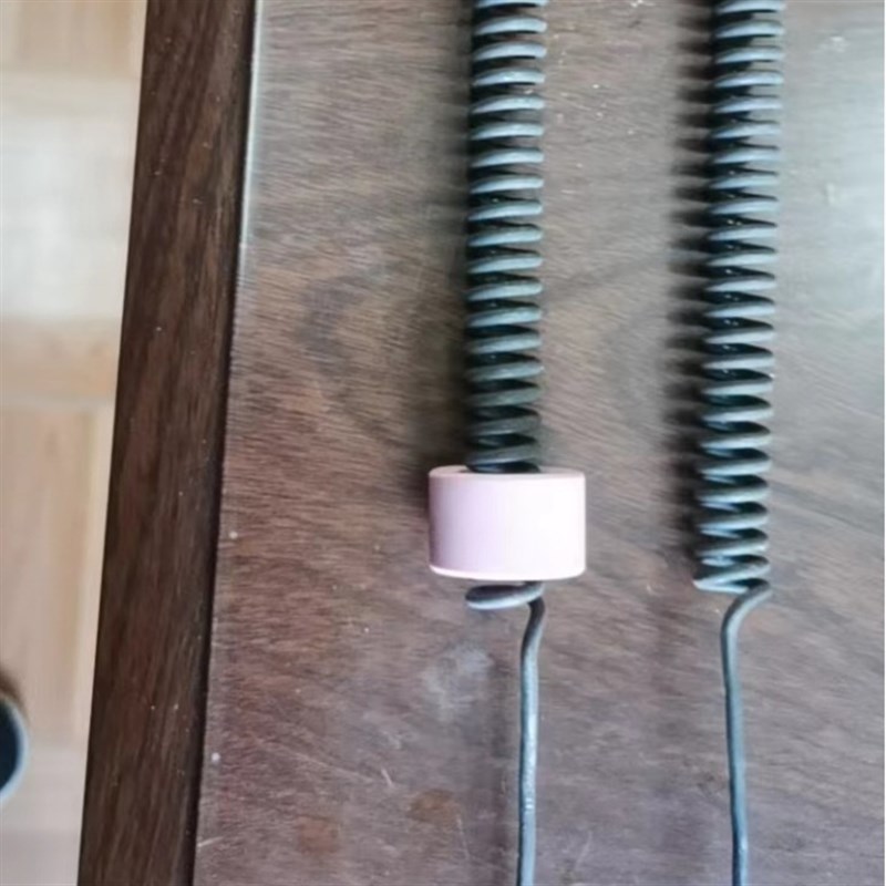 弹簧式加热器的工作温度为0-1000,应用多种热处理领域