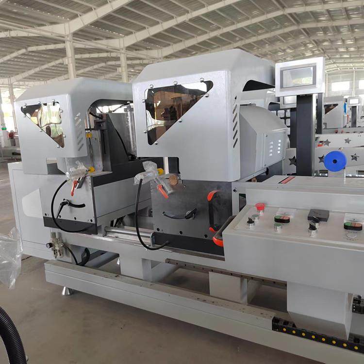 全套断桥铝门窗设备机器多少钱 制作铝合金门窗设备的厂家