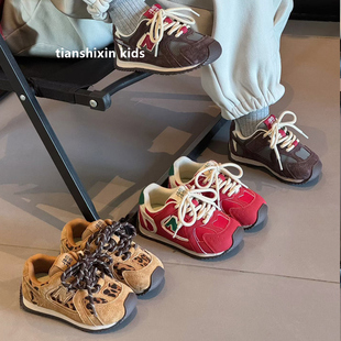 儿童运动鞋2026春季新款男童阿甘鞋真皮透气女童休闲鞋防滑N字鞋