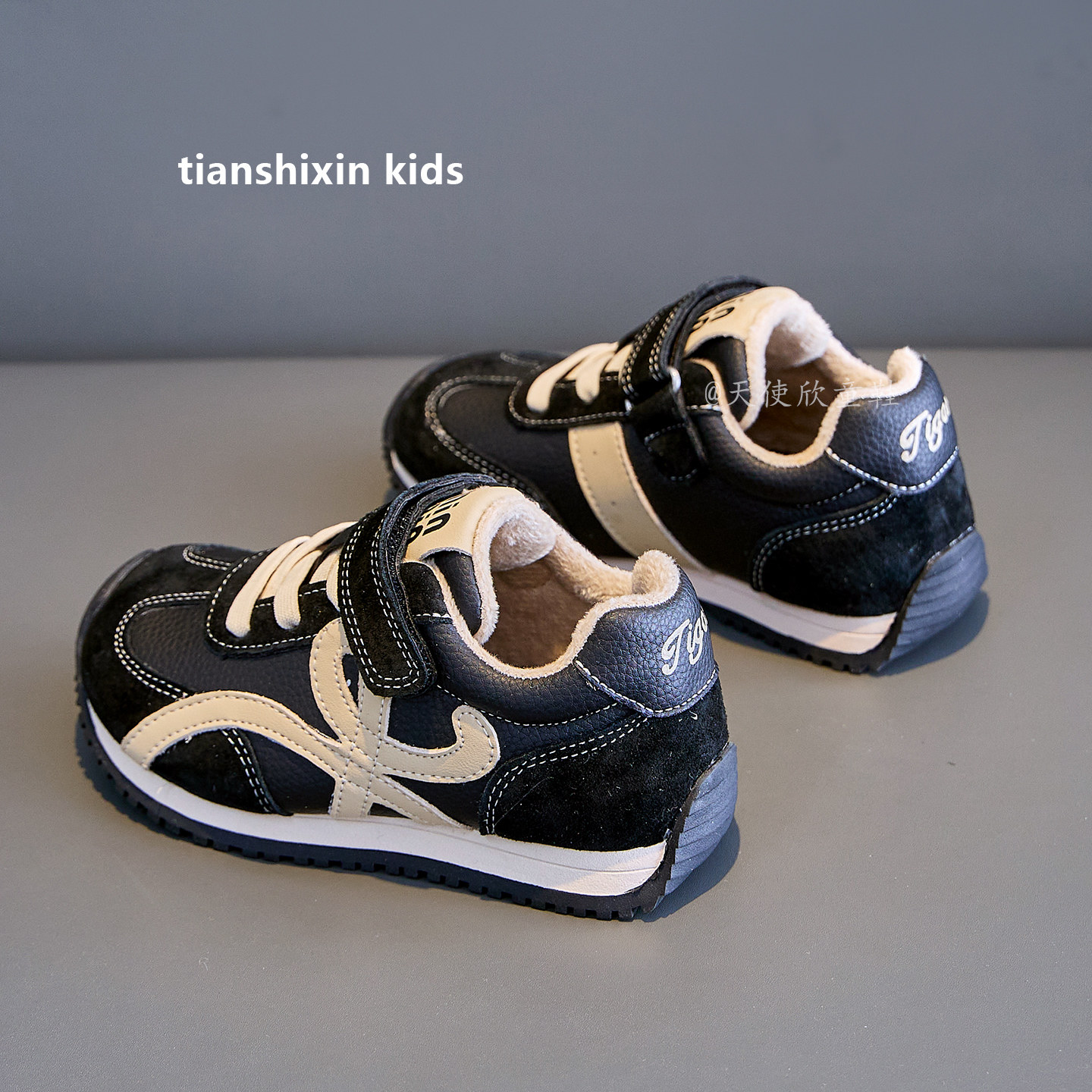 黑色儿童阿甘鞋男童运动鞋2025秋冬加绒二棉鞋女童板鞋百搭休闲鞋