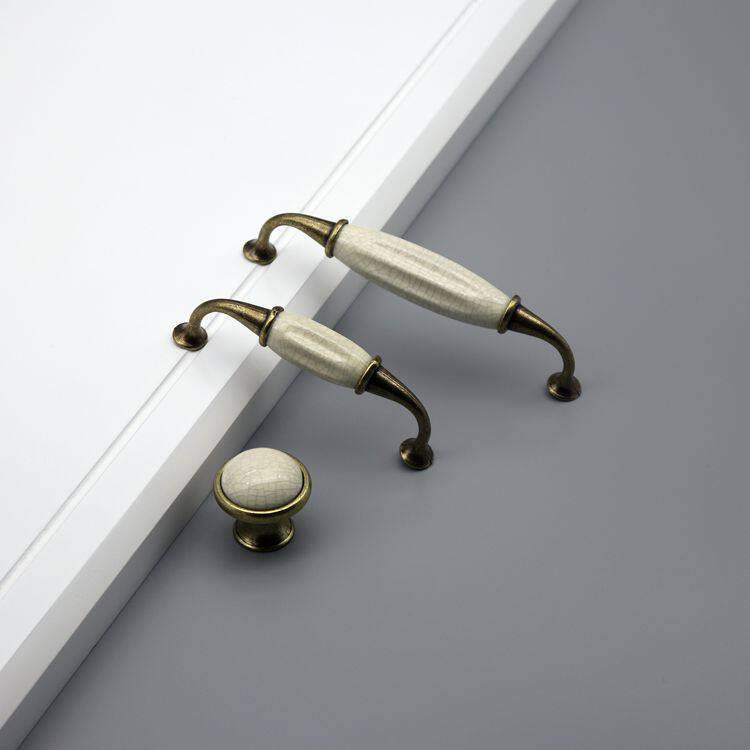 橱柜陶瓷黑白拉手裂纹锌合金衣柜门拉手抽屉单孔现代中式古铜把手