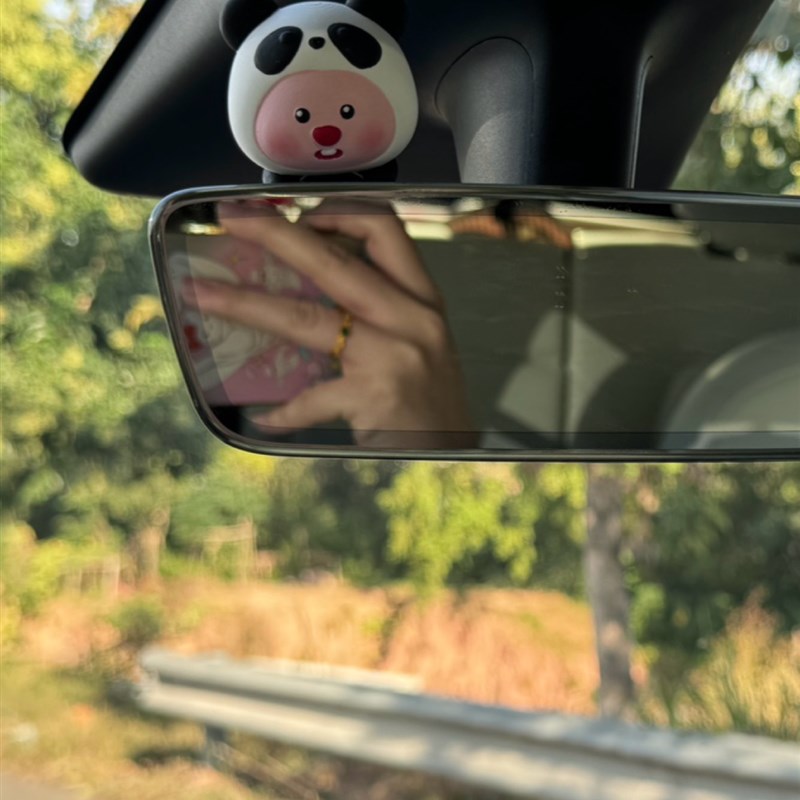 loopy小海狸汽车屏幕摆件车载香薰可爱中控台显示屏装饰车内用品