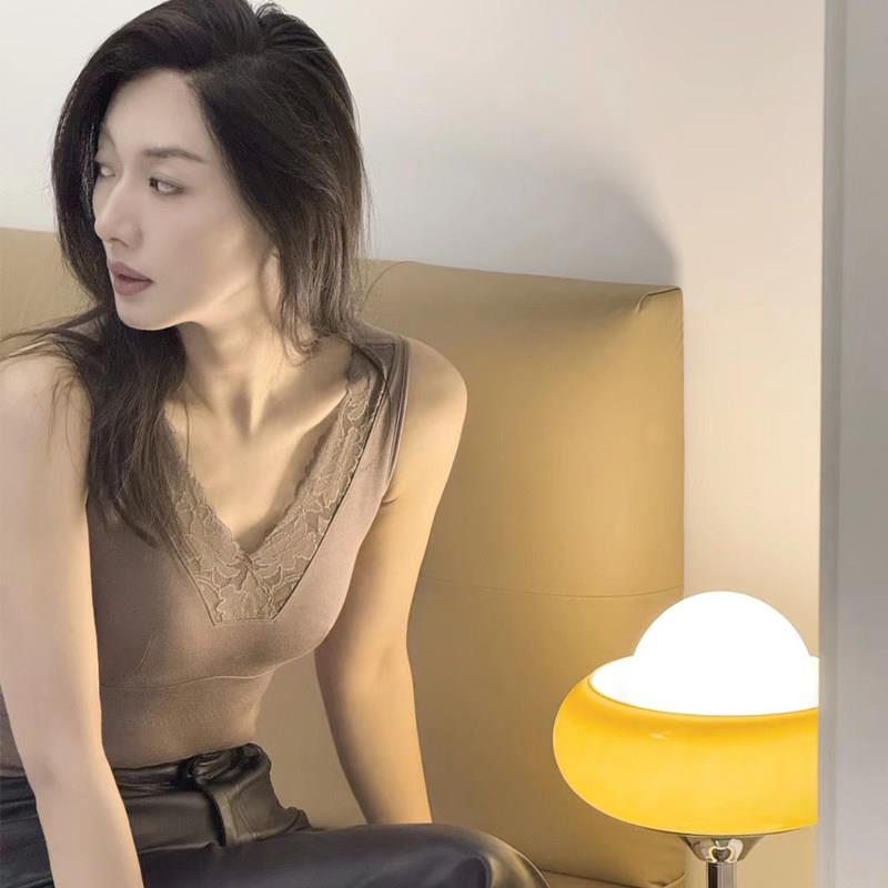 保暖背心女冬季加绒V领棉质发热衣带胸垫免穿文胸内衣修身打底衣