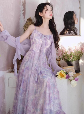 2025新款荷叶边紫色碎花吊带连衣裙子女夏季独特绝美掐腰长裙