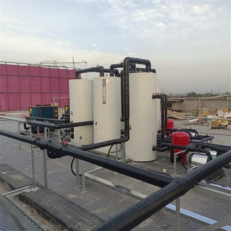 服务区CAHP-PI-42直热式承压热泵结合24管无动力承压太阳能集热器