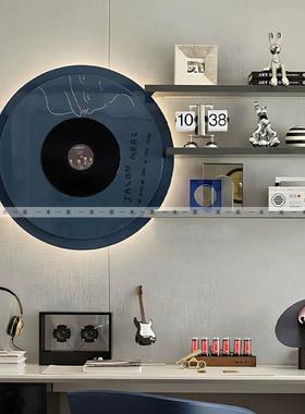 现代轻奢样板间儿童房书桌摆件卡通组合售楼处男孩房设计师搭配