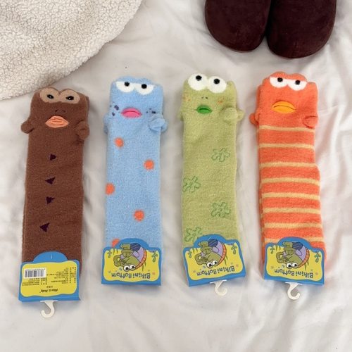 比奇堡加厚保暖澳绒中筒袜子卡通立体小丑鱼居家睡眠袜秋冬睡眠袜