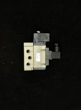SMC原装VFR3110R-2DZC-02五通先导式电磁阀实物拍摄全新正品