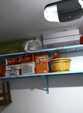 车库储藏间墙上安装置物架地下室悬空壁挂收纳大承重架