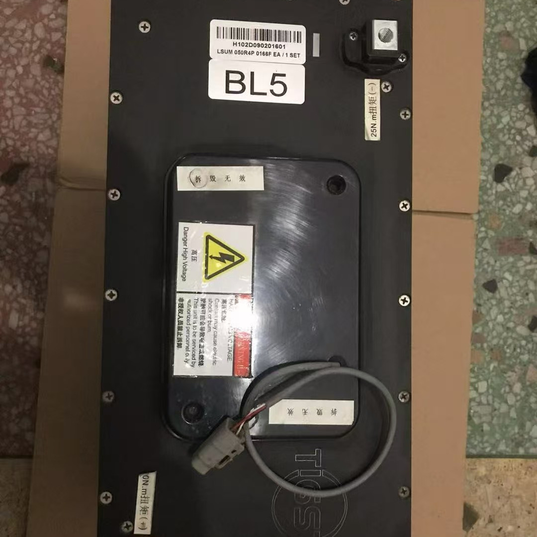 超级电容韩国原装法拉电容99成新单体耐压2.8V3000F低内阻