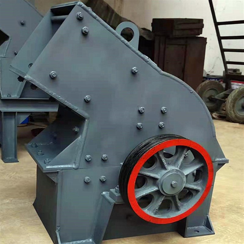 小型石子破碎机多少钱一台?可移动式锤破机 破碎机中州