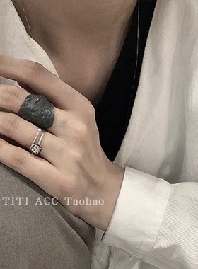 暗黑风玫瑰花瓣肌理链条戒指女高级感冷淡风黑白镀银Y宽版食指指