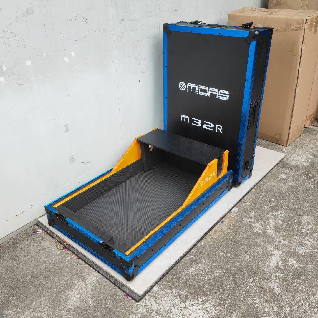 定做迈达斯M32R航空箱演出机箱调音台机柜订制