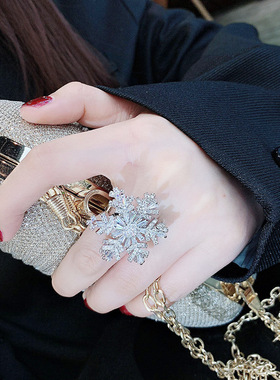 小众精致冬e季雪花可旋转戒指女网红时尚夸张个性轻奢闺蜜指环高