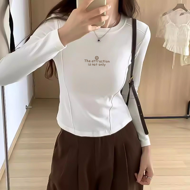 修身打底衫女长袖不规则鱼骨上衣时尚内搭减龄小个子t恤秋季