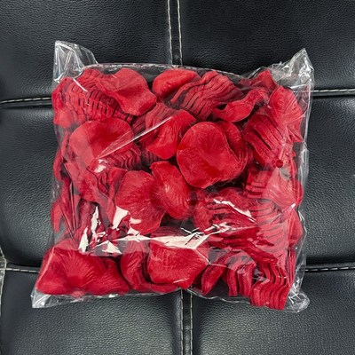 520情人节婚庆婚礼婚房氛围布置撒花手抛花 仿真玫瑰假花瓣绢花