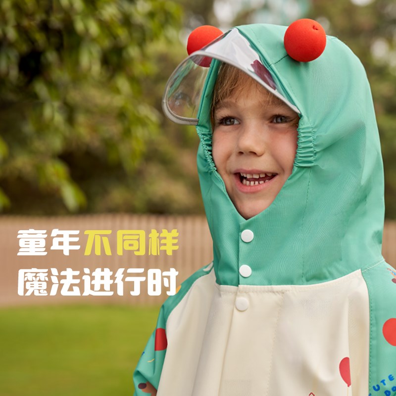 春亚纺儿童大帽簷雨衣幼儿园男女孩学生上学带书包位暗扣拉炼雨披